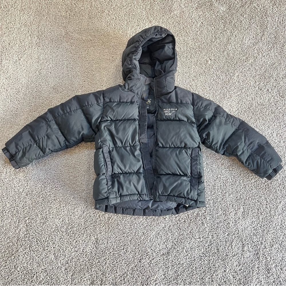 Youth Black Mountain Hardwear puffer jacket